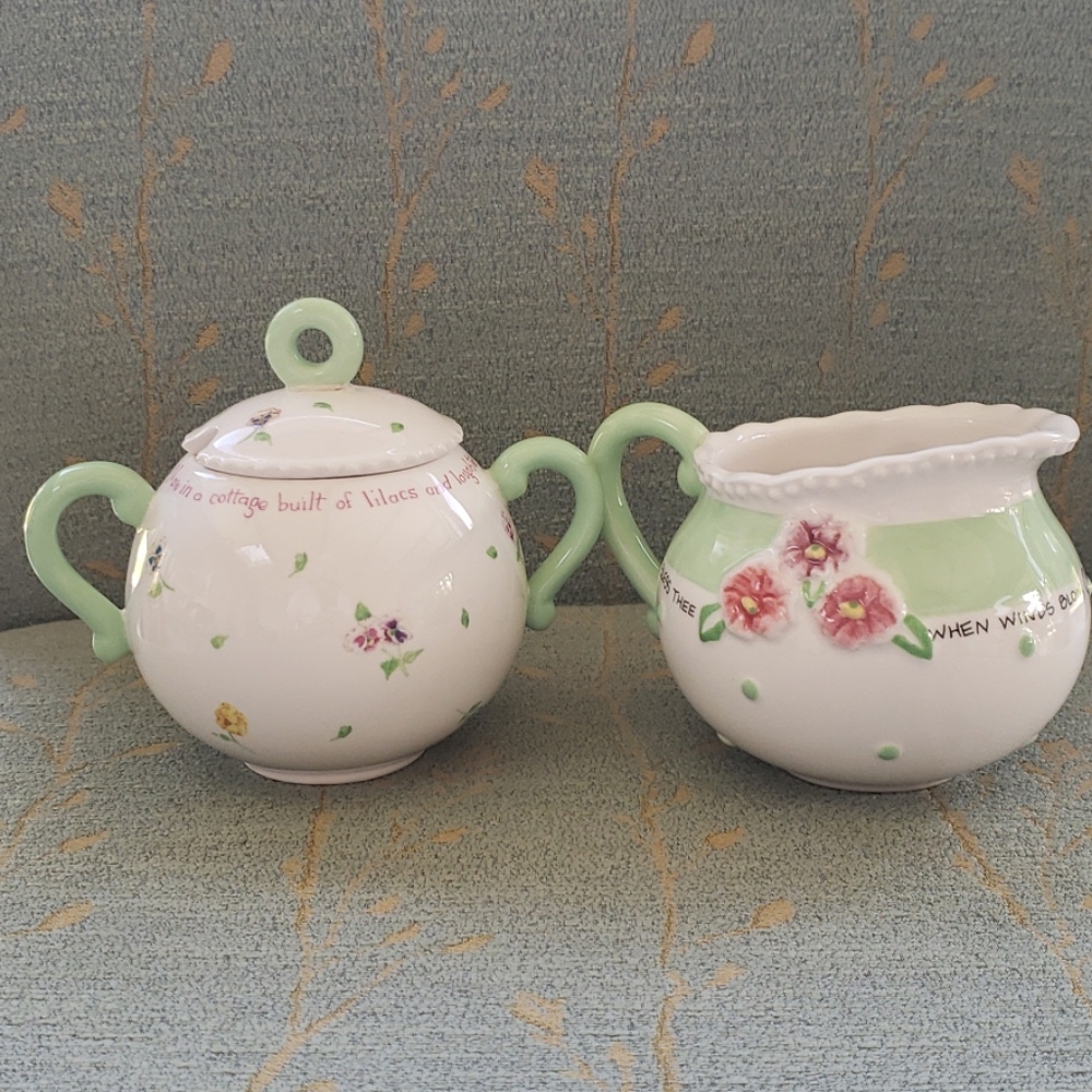 COPY - Susan Branch sugar & creamer
